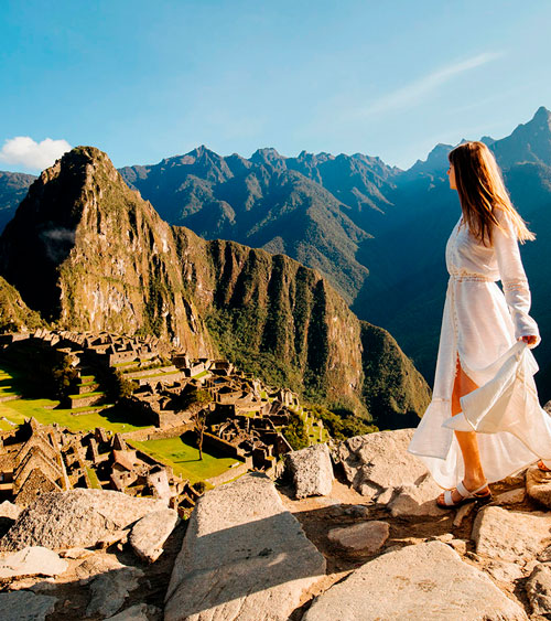 Amanecer Mágico en el Santuario Machu Picchu
