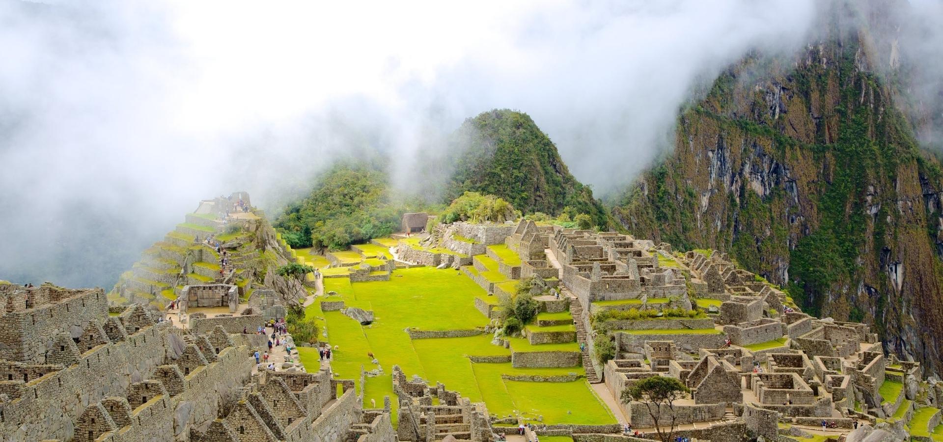 Tour de día completo a Machu Picchu en tren Económico